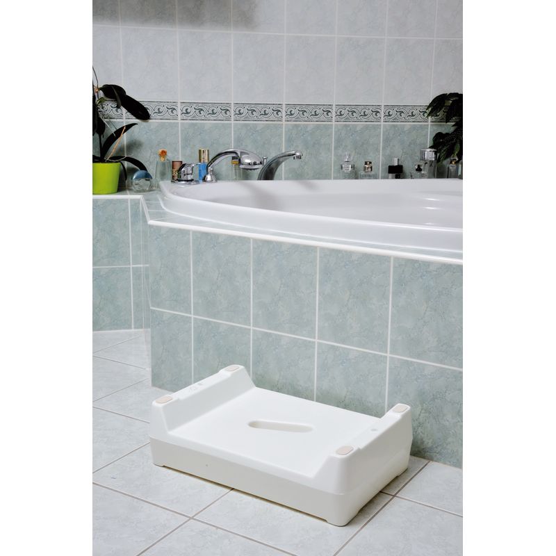 Marche d'accès inversable